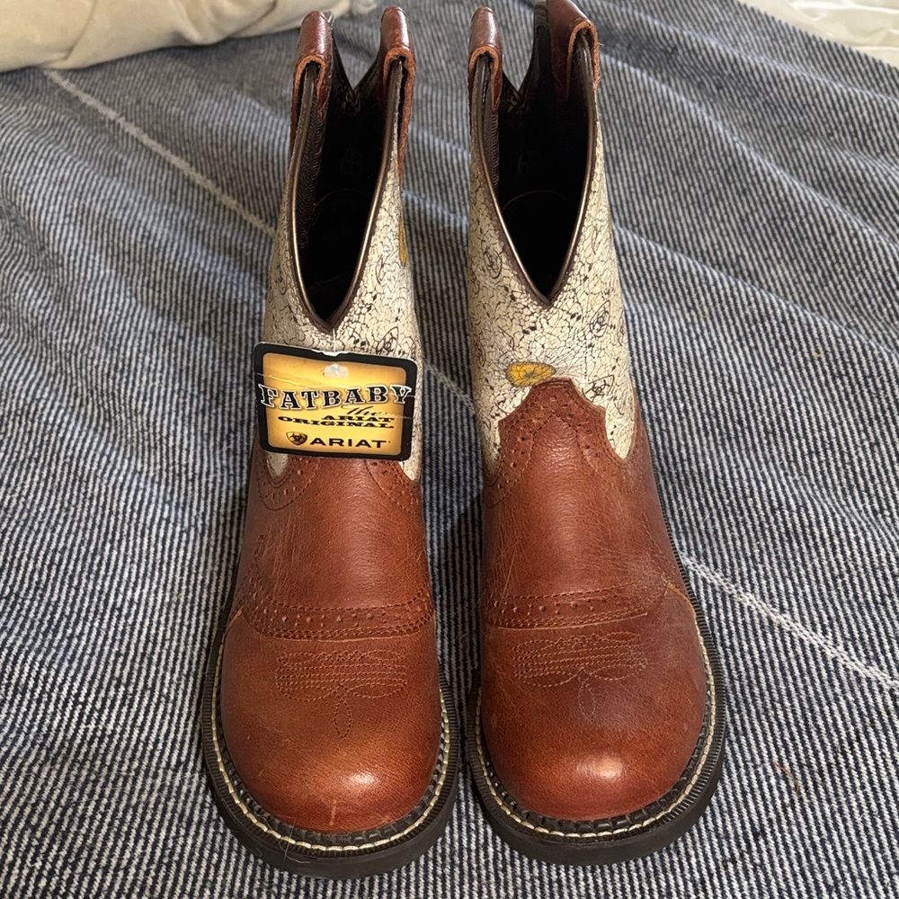 Ariat Kids' Tan and Cream Cowboy Boots